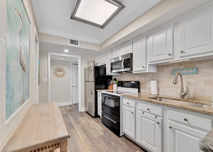 Surfside Shores 1306 *